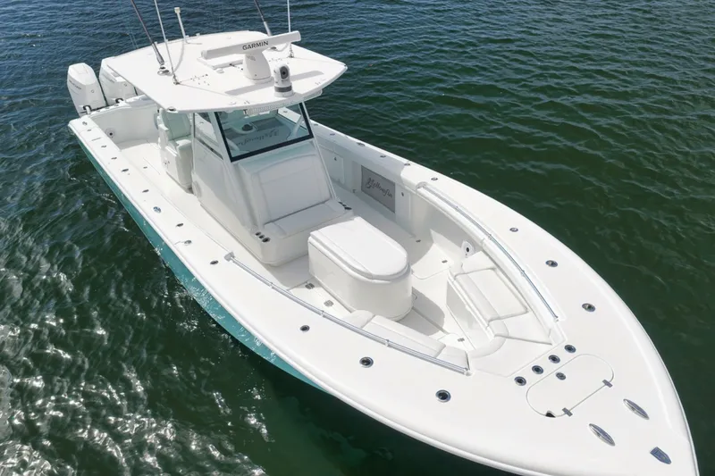 Slide: The Image of Yellowfin 39 Offshore 2017 - 6455115