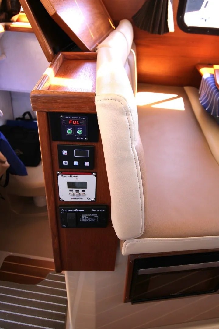 Slide: The Image of Ranger Tug R-31CB 2013 - 6455944