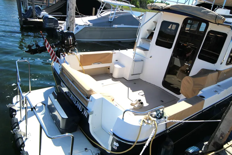 Slide: The Image of Ranger Tug R-31CB 2013 - 6455912