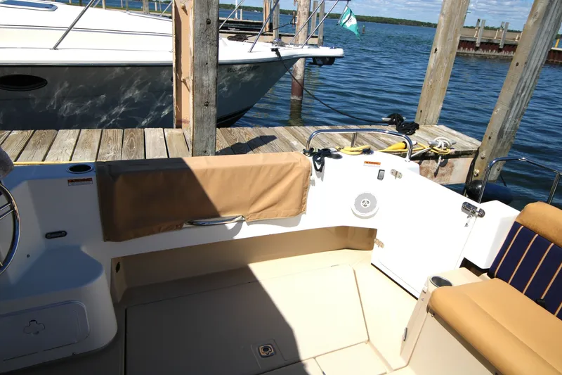Slide: The Image of Ranger Tug R-31CB 2013 - 6455957