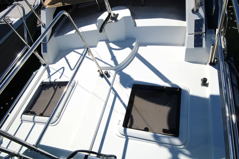 Slide: The Image of Ranger Tug R-31CB 2013 - 6455917