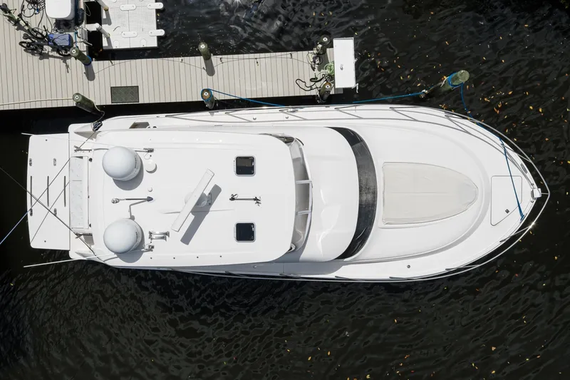 Slide: The Image of Tiara 44 Daybreak - Exterior Profile 2017 Tiara 44 Flybridge Daybreak - 6480778