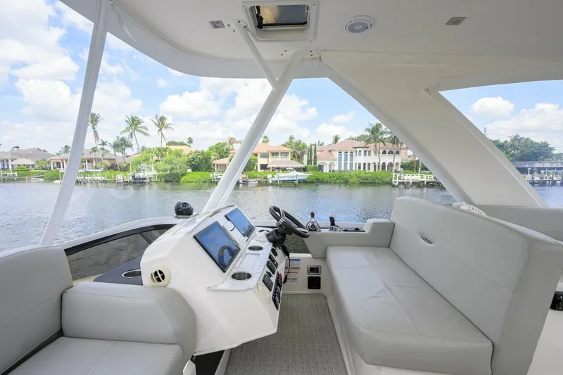 Slide: The Image of Tiara 44 Daybreak - Exterior Flybridge 2017 Tiara 44 Flybridge Daybreak - 7656236