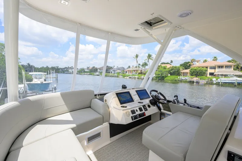 Slide: The Image of Tiara 44 Daybreak - Exterior Flybridge 2017 Tiara 44 Flybridge Daybreak - 7656233