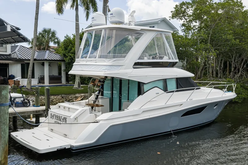 Slide: The Image of Tiara 44 Daybreak - Exterior Profile 2017 Tiara 44 Flybridge Daybreak - 7656243