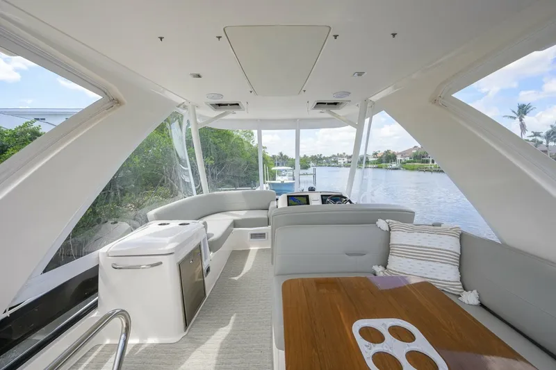 Slide: The Image of Tiara 44 Daybreak - Exterior Flybridge 2017 Tiara 44 Flybridge Daybreak - 7656224