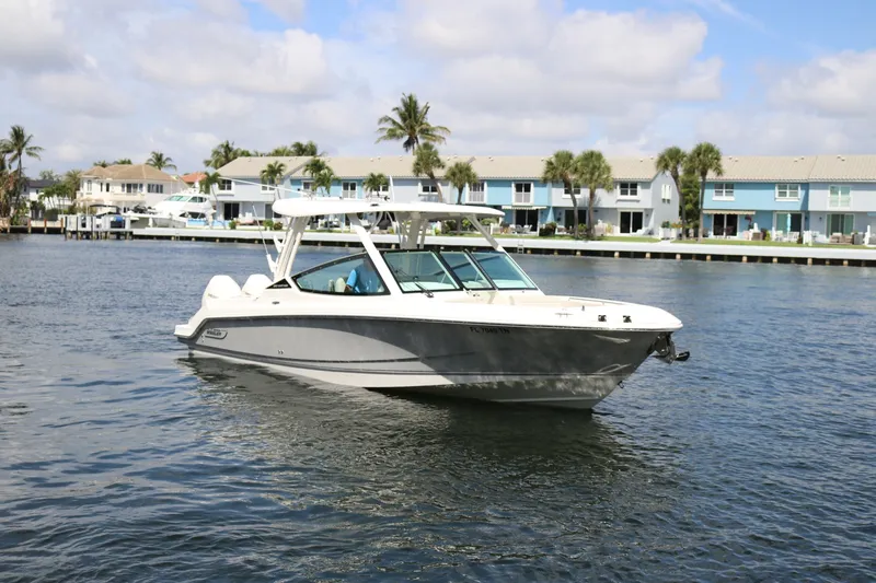 Slide: The Image of Boston Whaler 280 Vantage 2023 - 6457377