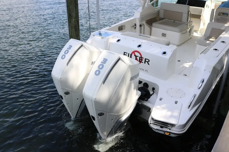 Slide: The Image of Boston Whaler 280 Vantage 2023 - 6457375