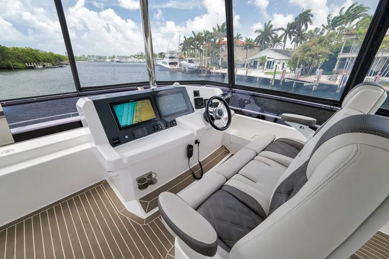 Slide: The Image of Leopard 46 Powercat 2023 - 6459002