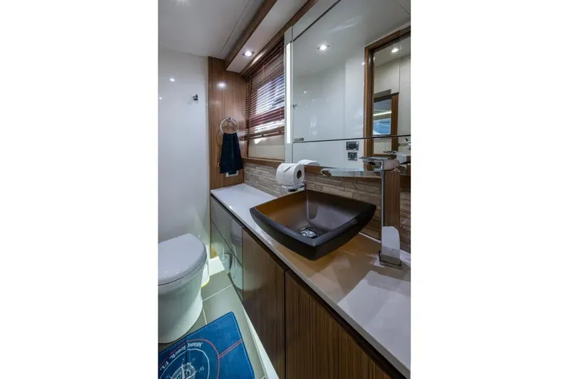 Slide: The Image of Sea Ray L550 Fly 2018 - 6458941