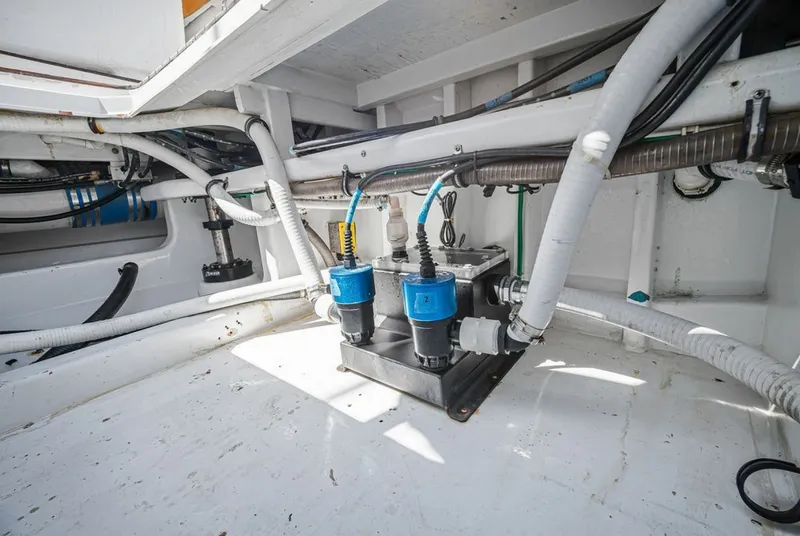 Slide: The Image of Merritt Yachts 48 1998 - 6462435