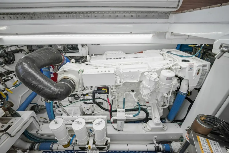 Slide: The Image of Merritt Yachts 48 1998 - 6462467