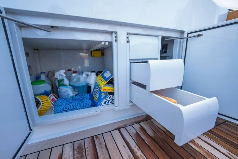 Slide: The Image of Merritt Yachts 48 1998 - 6462428
