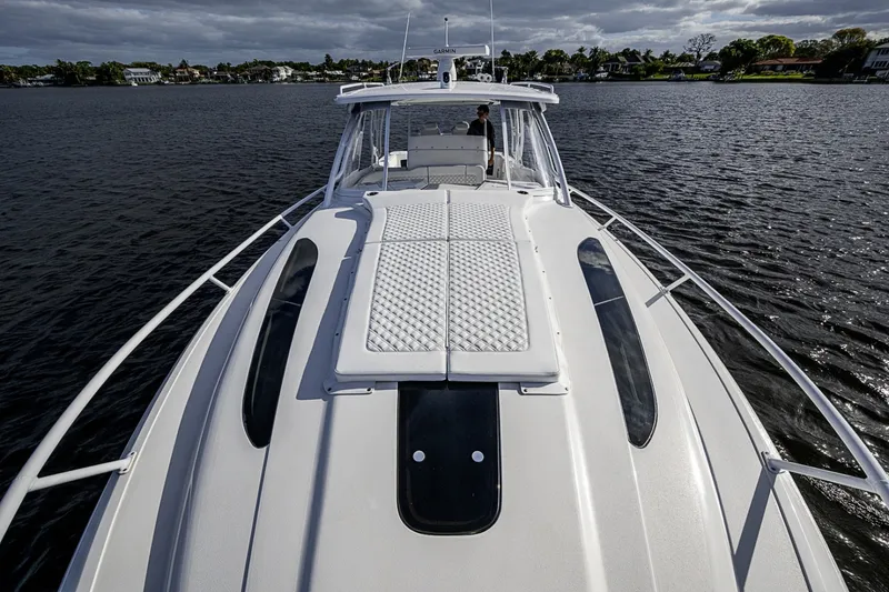 Slide: The Image of Intrepid Valor 2024 - 6462703