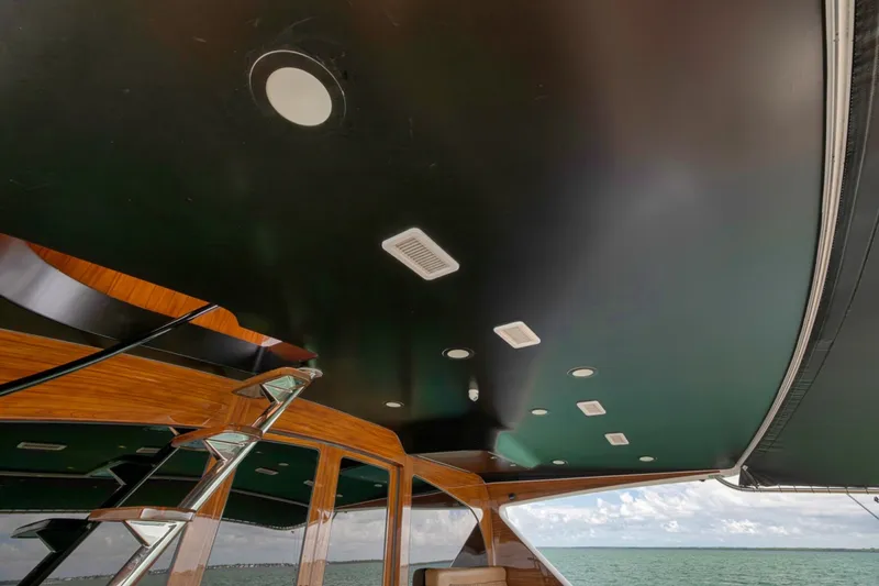 Slide: The Image of Viking 92 Sky Bridge 2018 - 6470763