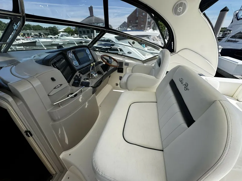 Slide: The Image of Sea Ray 40 Sundancer 2006 - 6493864