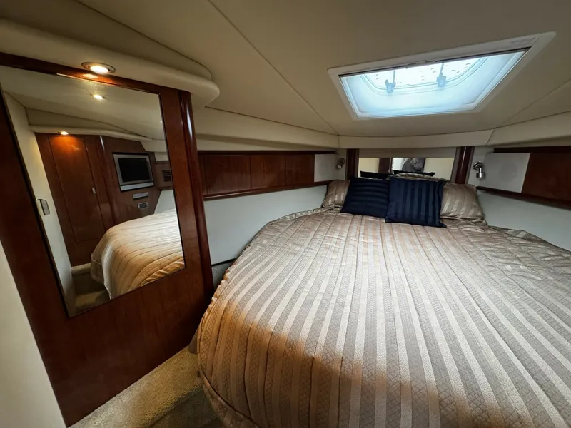 Slide: The Image of Sea Ray 40 Sundancer 2006 - 6473273