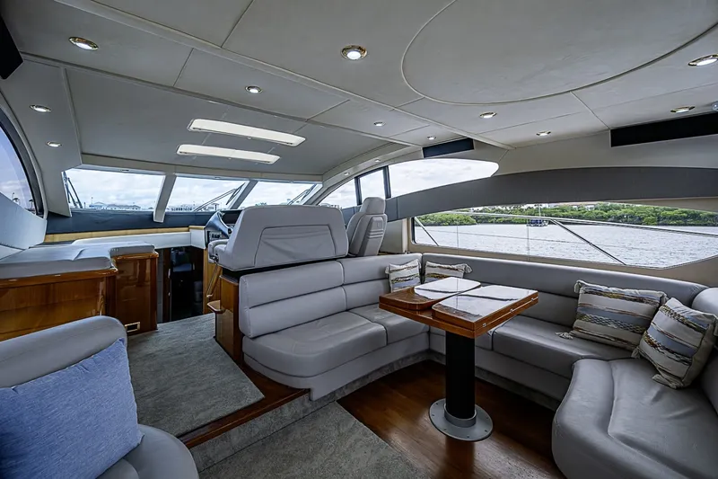 Slide: The Image of Sunseeker 62 EAGLE II - Helm - 7656125