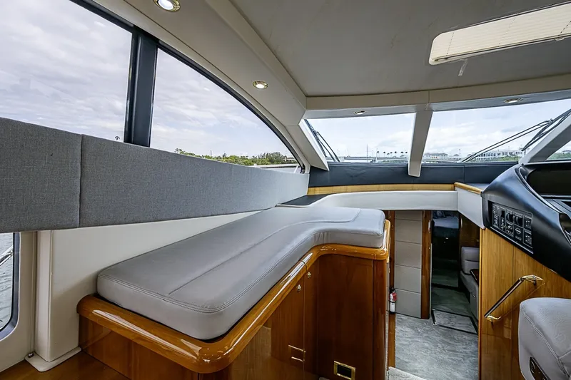 Slide: The Image of Sunseeker 62 EAGLE II - Helm - 7656130