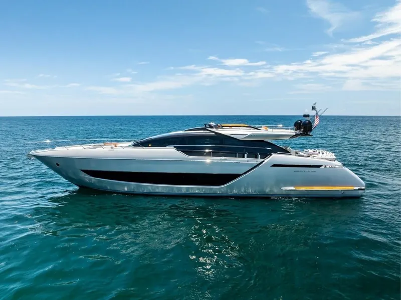 Slide: The Image of Riva Folgore 2022 - 6473345