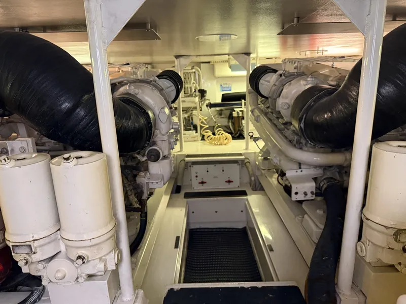 Slide: The Image of Viking 55 Convertible 2000 - 6474258