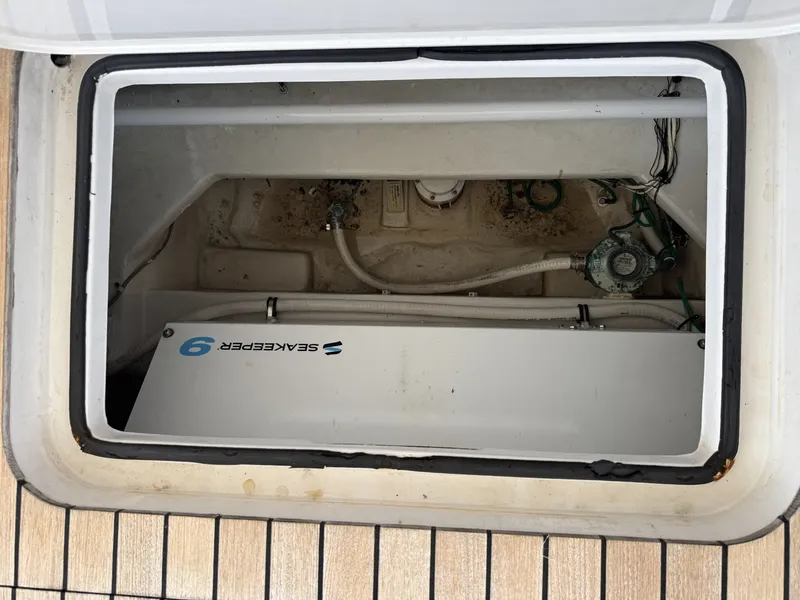Slide: The Image of Viking 55 Convertible 2000 - 6474245