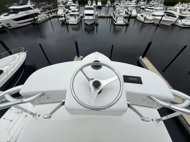 Slide: The Image of Viking 55 Convertible 2000 - 6474276
