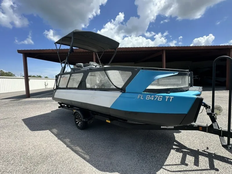 Slide: The Image of Sea-Doo 21 Switch Sport 2023 - 6520059