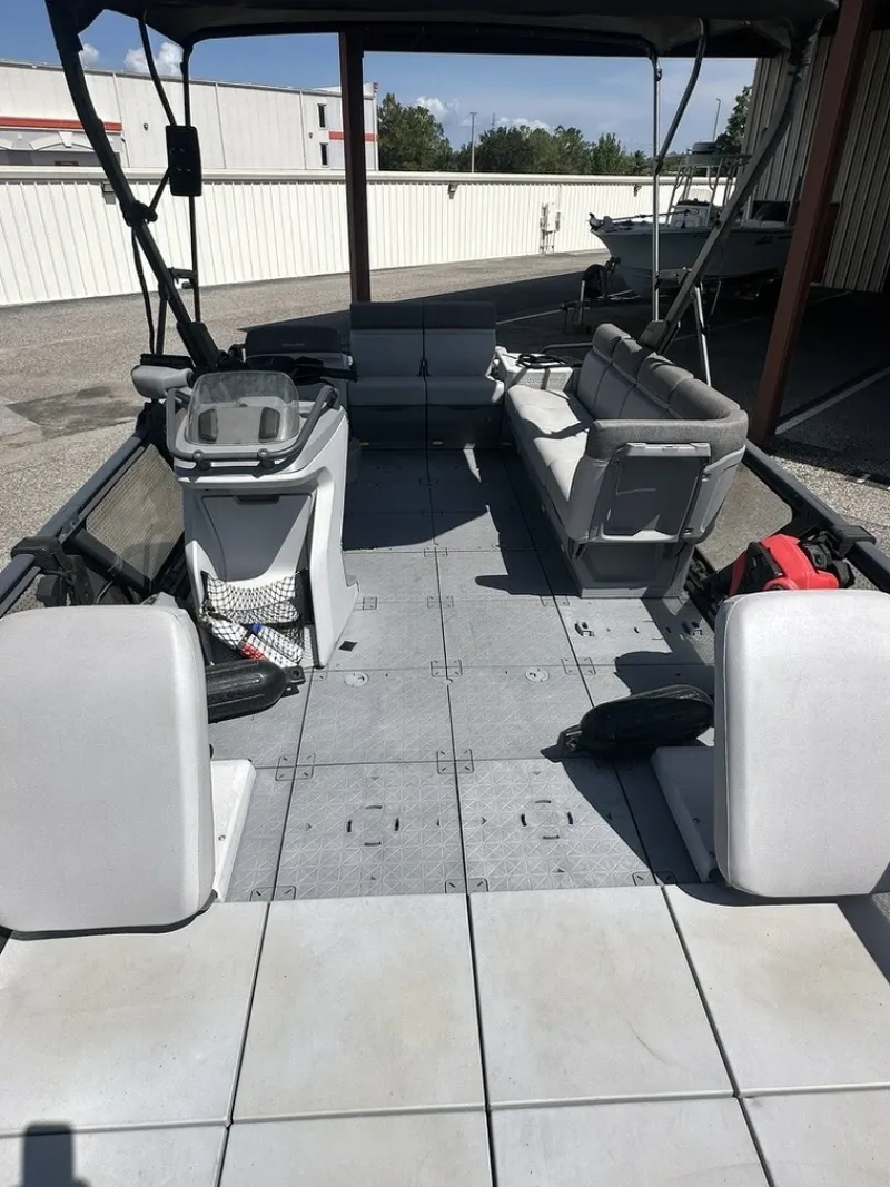 Slide: The Image of Sea-Doo 21 Switch Sport 2023 - 6519979