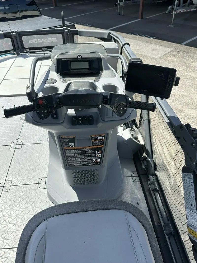 Slide: The Image of Sea-Doo 21 Switch Sport 2023 - 6519986