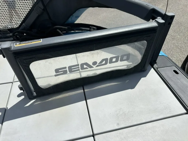 Slide: The Image of Sea-Doo 21 Switch Sport 2023 - 6520051