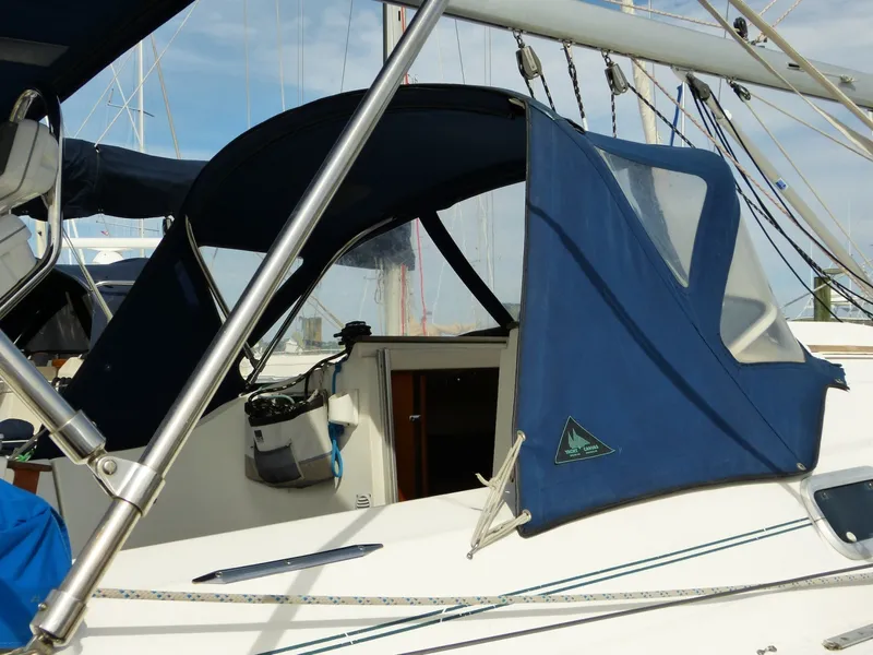 Slide: The Image of Beneteau Oceanis 321 1996 - 6479830