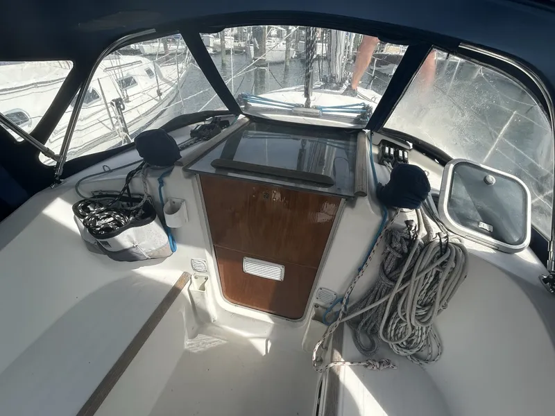 Slide: The Image of Beneteau Oceanis 321 1996 - 6478586