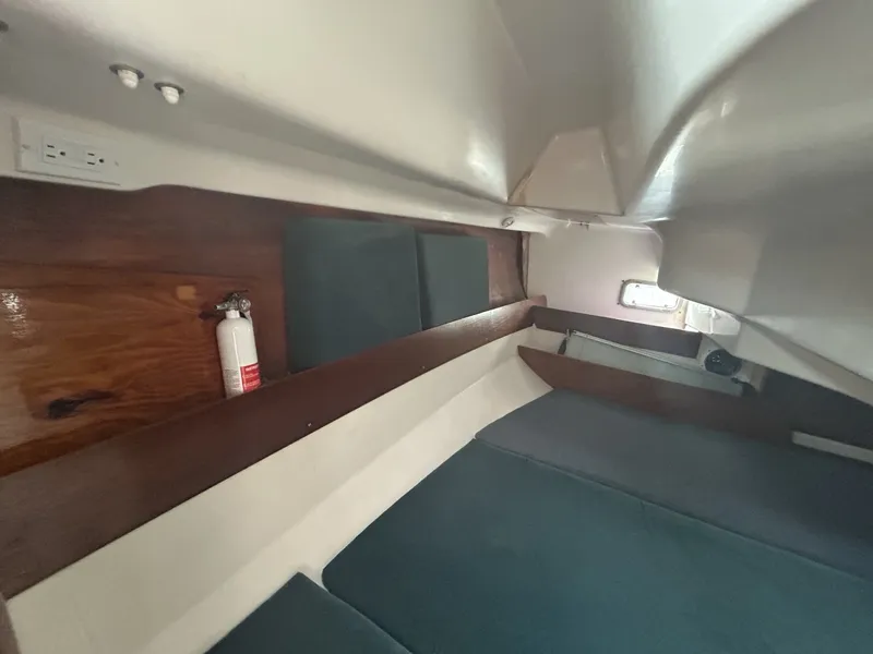 Slide: The Image of Beneteau Oceanis 321 1996 - 6479366