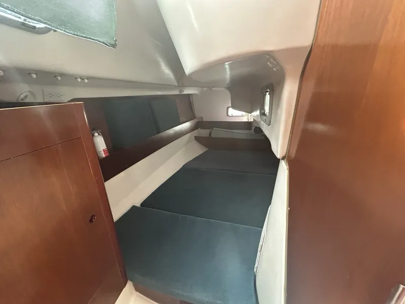 Slide: The Image of Beneteau Oceanis 321 1996 - 6479365