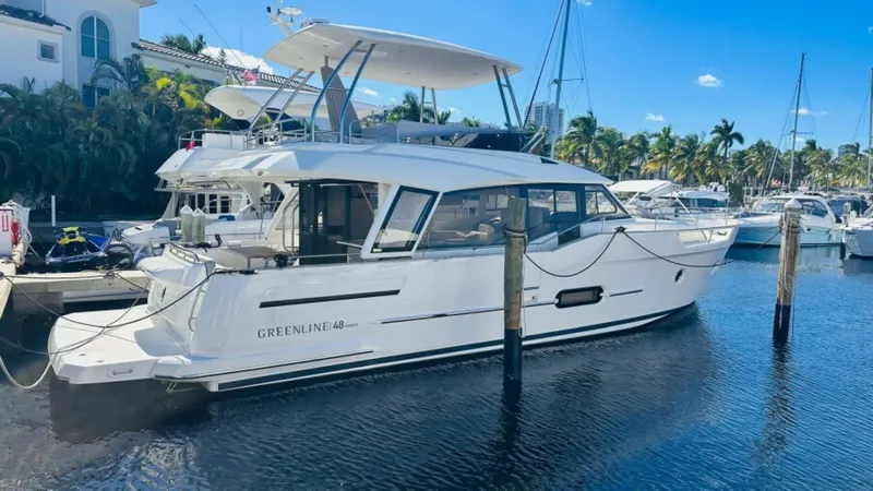 The Image of Greenline 48 Fly Hybrid 2024 - 6481432