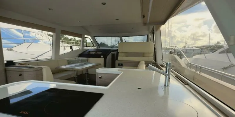 Slide: The Image of Greenline 48 Fly Hybrid 2024 - 6481458