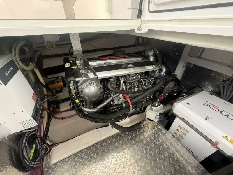 Slide: The Image of Greenline 48 Fly Hybrid 2024 - 6481522