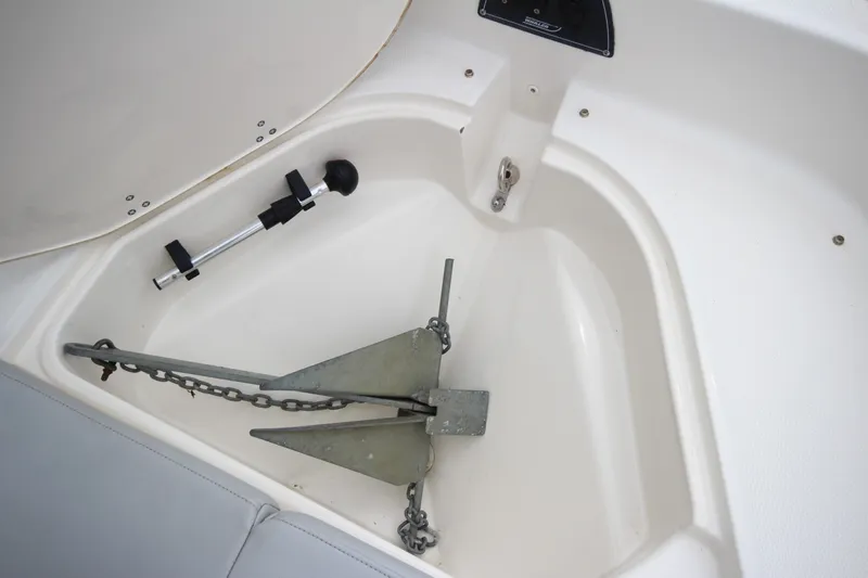 Slide: The Image of Boston Whaler 210 Dauntless 2014 - 6518299
