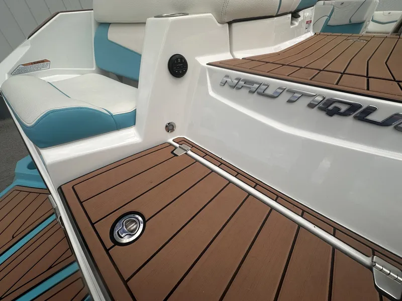 Slide: The Image of Nautique G23 2021 - 6482594