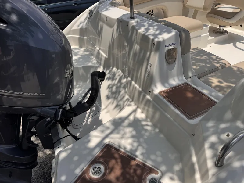 Slide: The Image of NauticStar 243 DC 2018 - 6483315