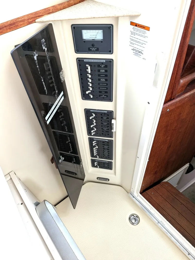 Slide: The Image of Atlas 32 2003 - 6483976