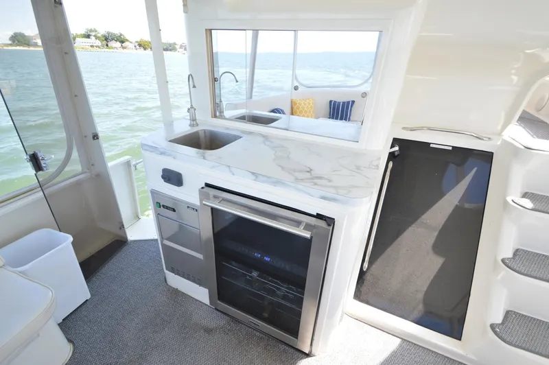 Slide: The Image of Ocean Yachts Cockpit Motor Yacht 1995 - 6484367