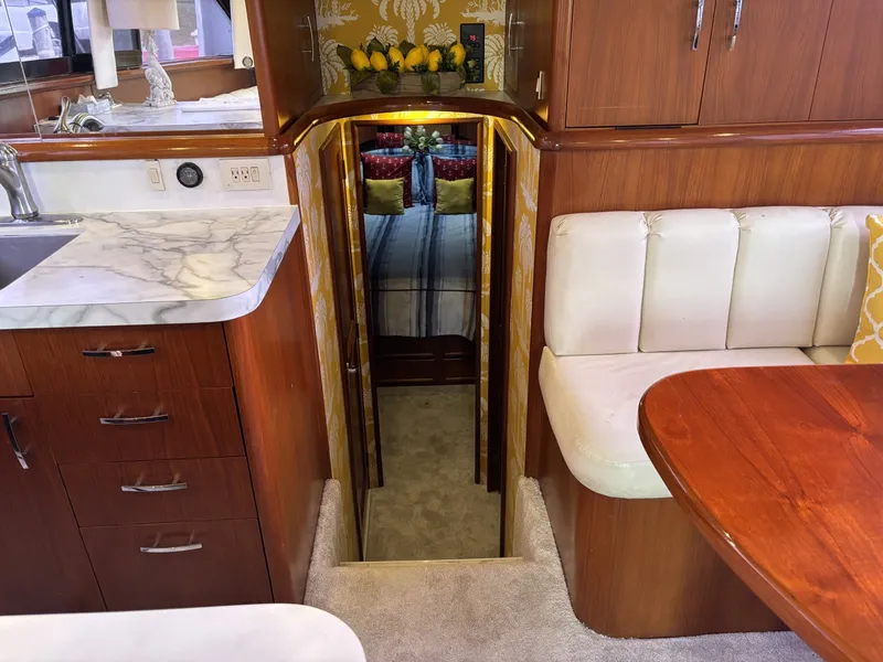 Slide: The Image of Ocean Yachts Cockpit Motor Yacht 1995 - 7518512