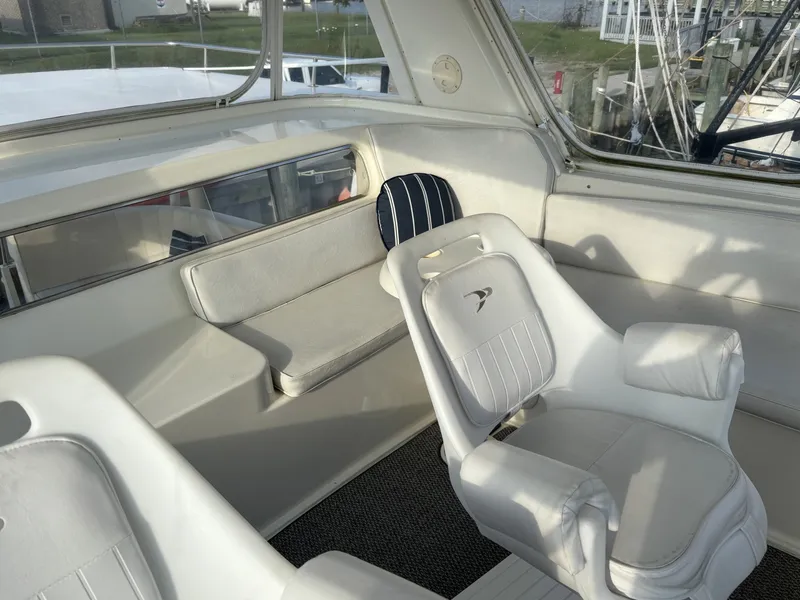 Slide: The Image of Ocean Yachts Cockpit Motor Yacht 1995 - 7518542