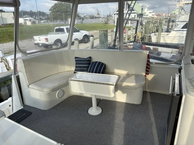 Slide: The Image of Ocean Yachts Cockpit Motor Yacht 1995 - 7518533