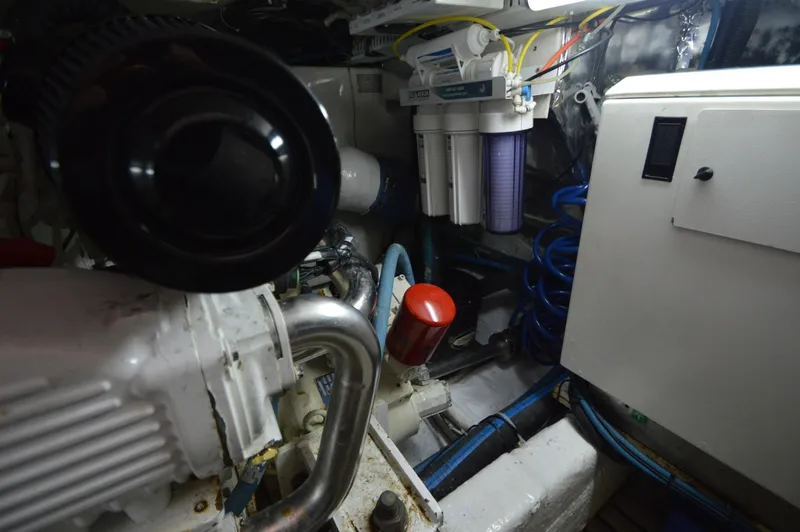 Slide: The Image of Ocean Yachts Cockpit Motor Yacht 1995 - 6484342
