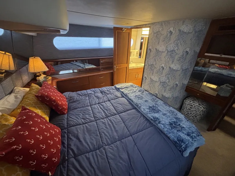 Slide: The Image of Ocean Yachts Cockpit Motor Yacht 1995 - 7518518