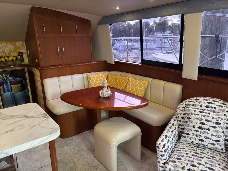 Slide: The Image of Ocean Yachts Cockpit Motor Yacht 1995 - 7518505