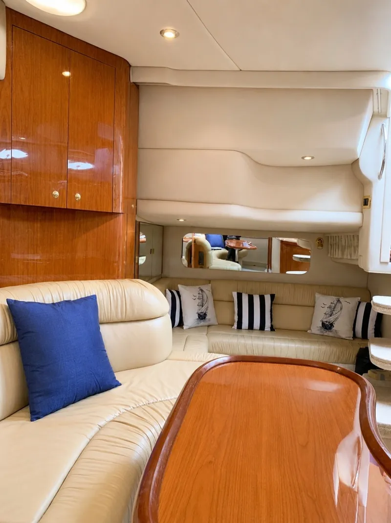 Slide: The Image of Sea Ray 380 Sundancer 2001 - 6484388